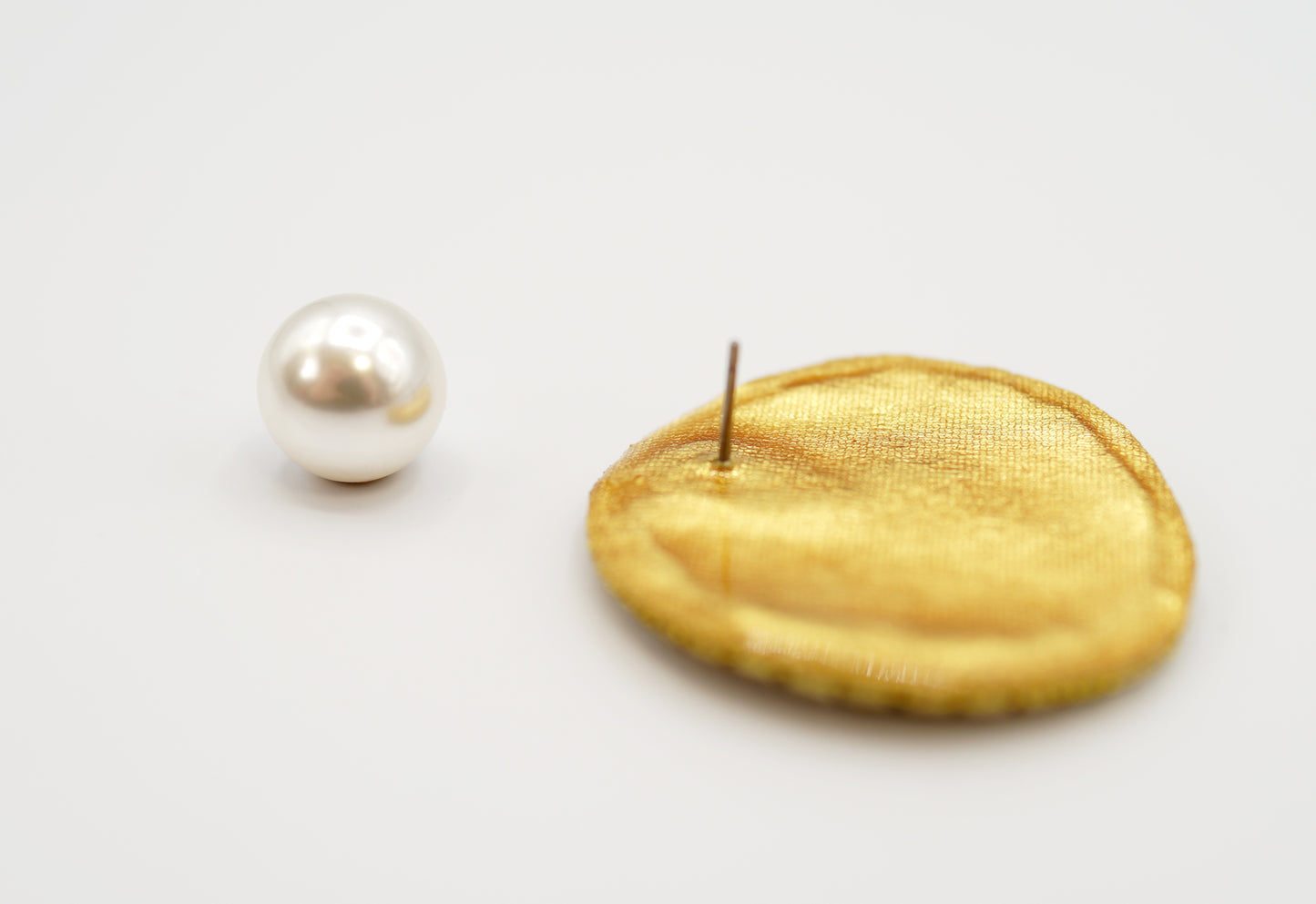 【ピアス-Full Moon/gold】