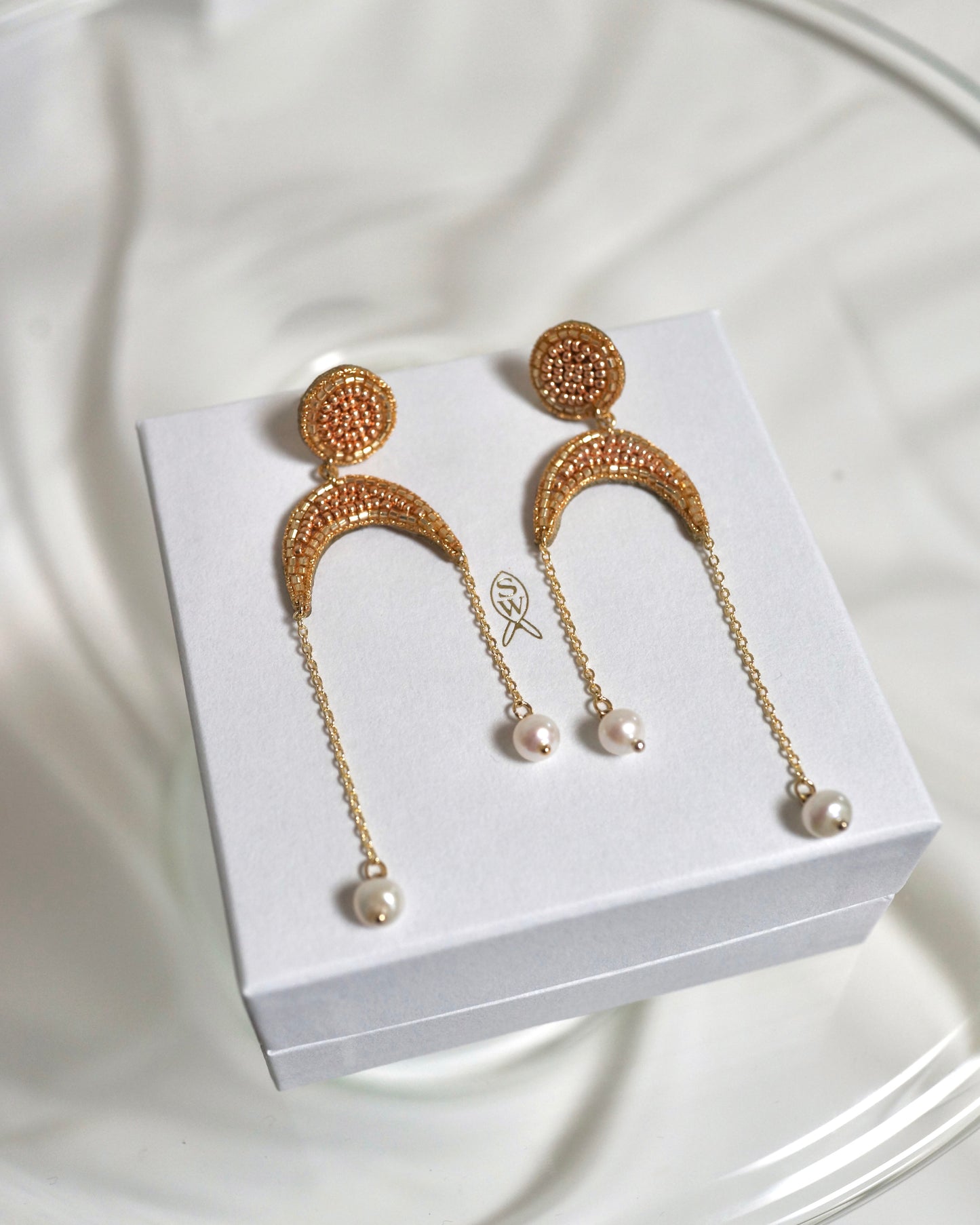 【ピアス/イヤリング-Moon/gold or silver】