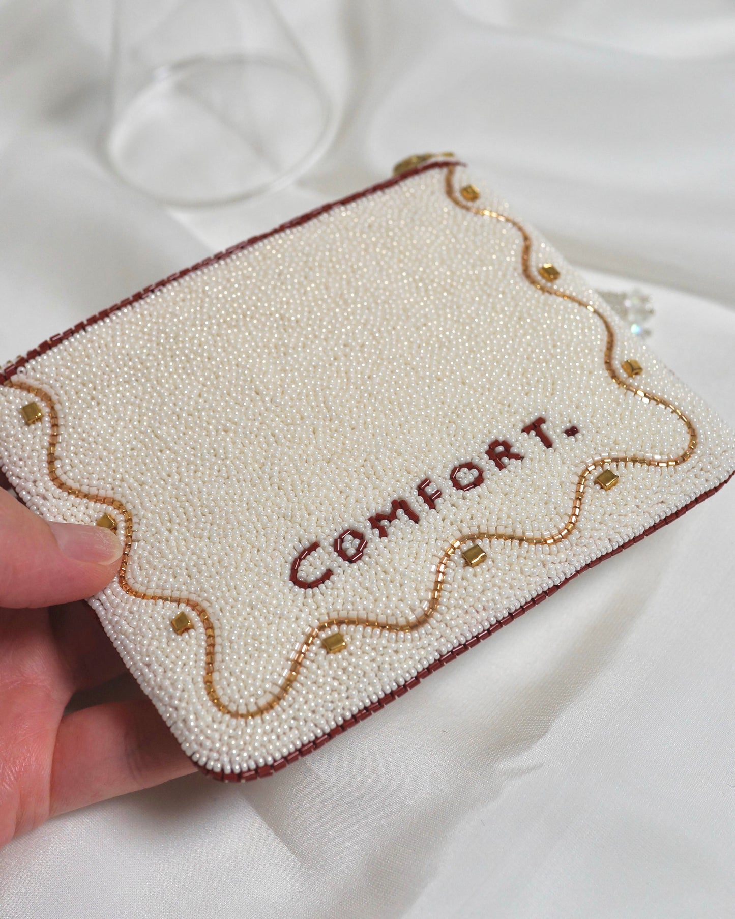 【総刺繍ポーチ/ Clouds+the SUN】