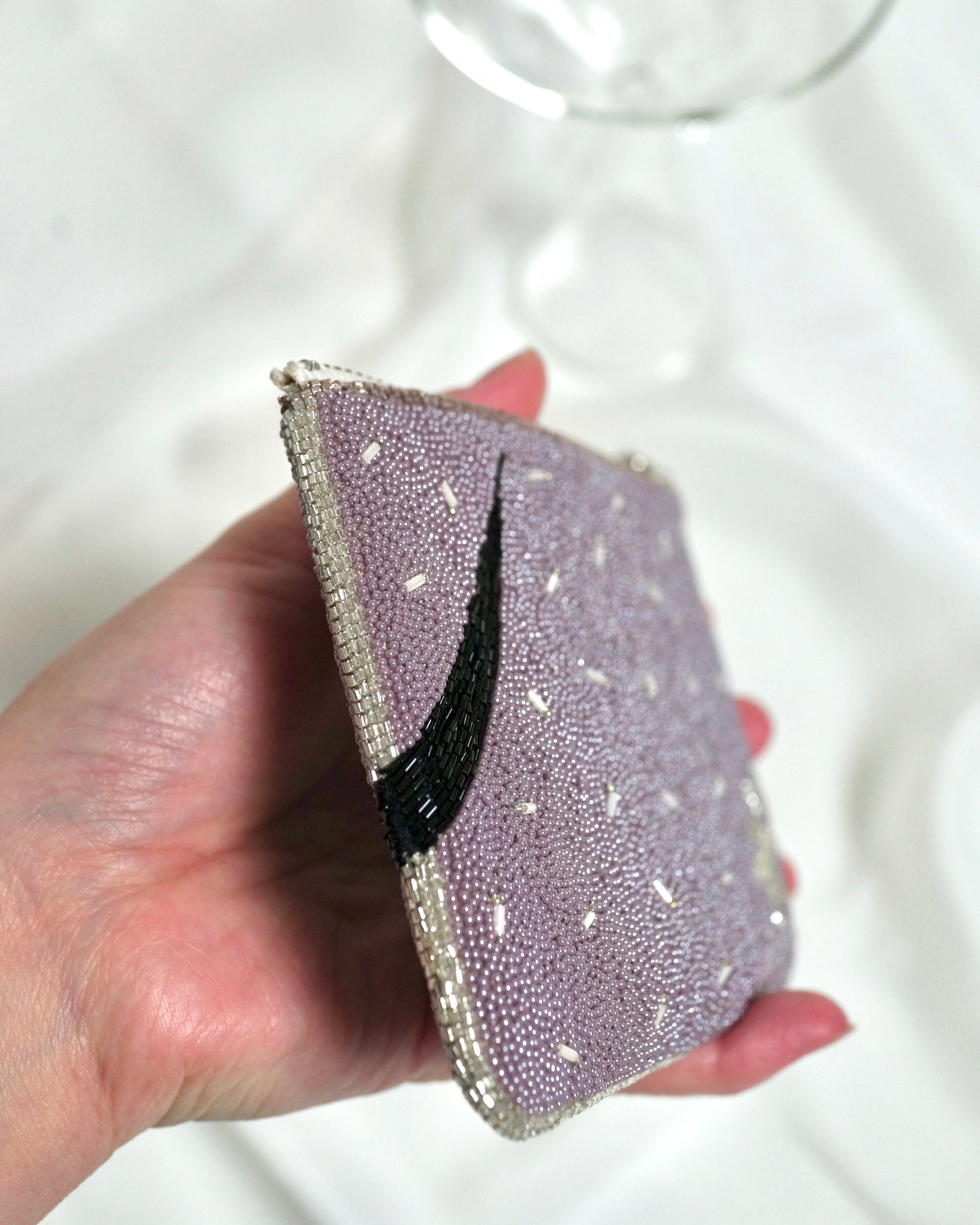 【総刺繍ポーチ/ Pink-Purple】