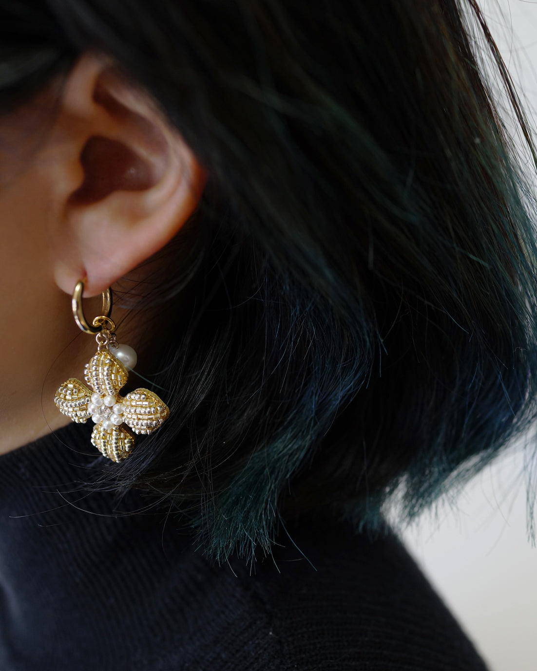 Gold flower Earrings