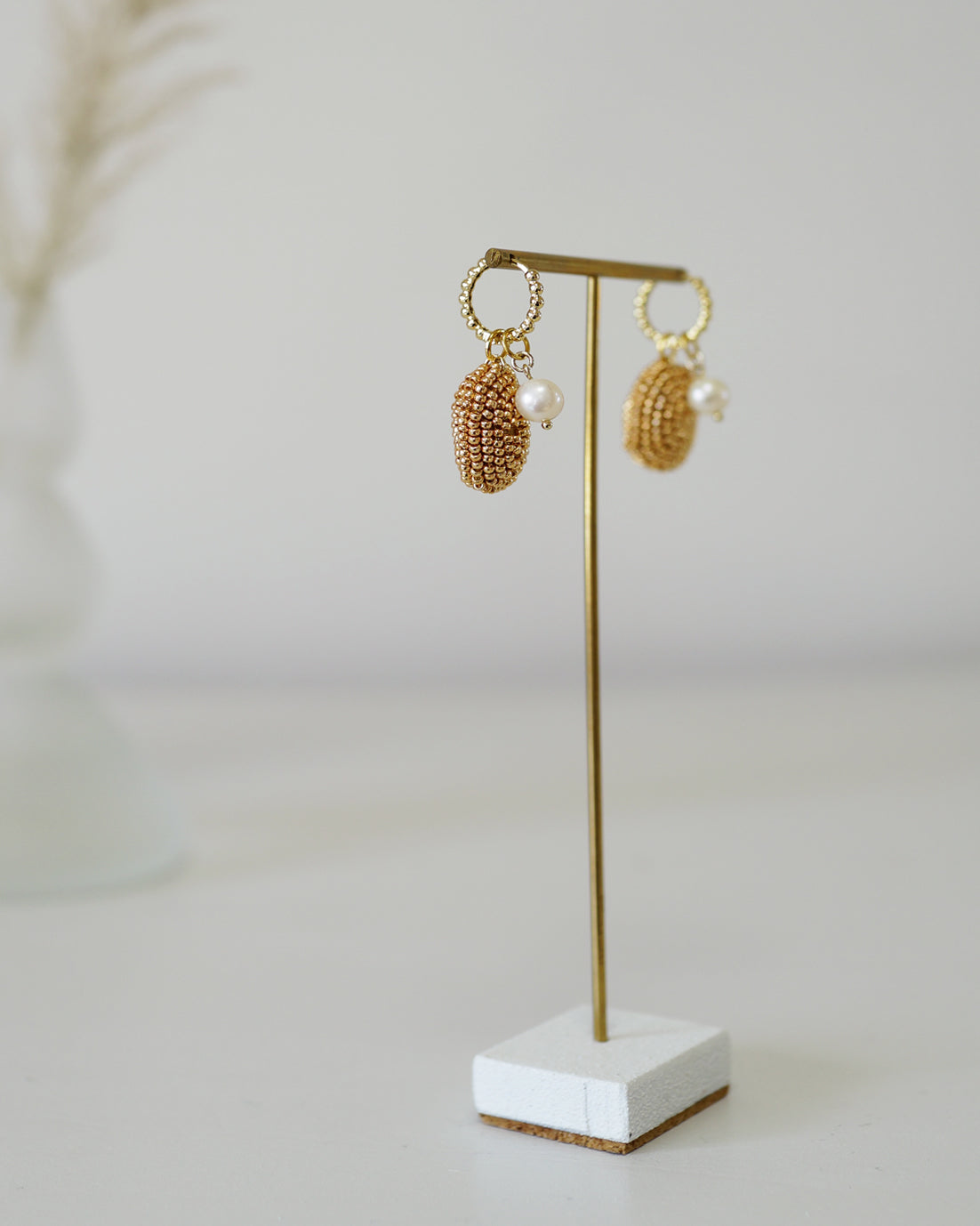Olive seed-Gold+Pearl Earrings